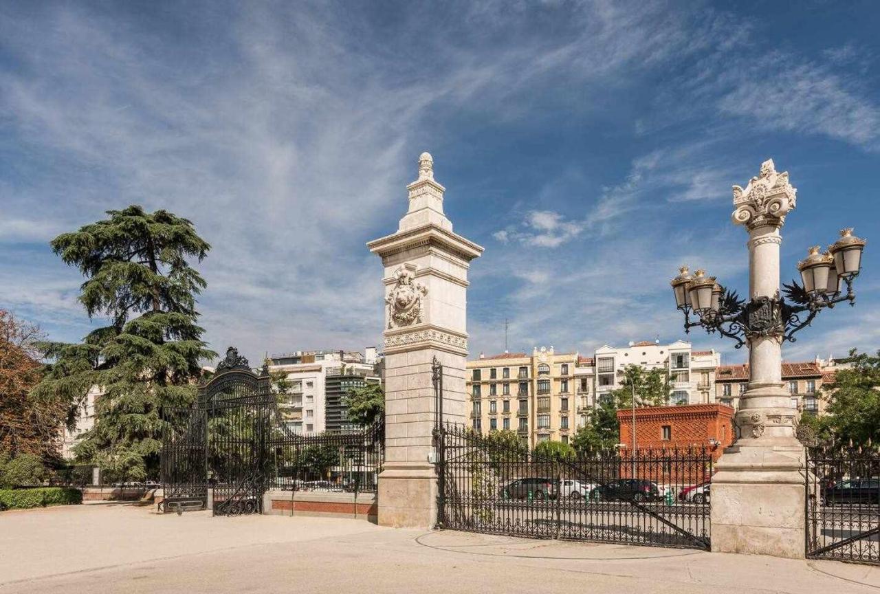 Apartmento de lujo retiro barrio de salamanca Madrid Exterior foto